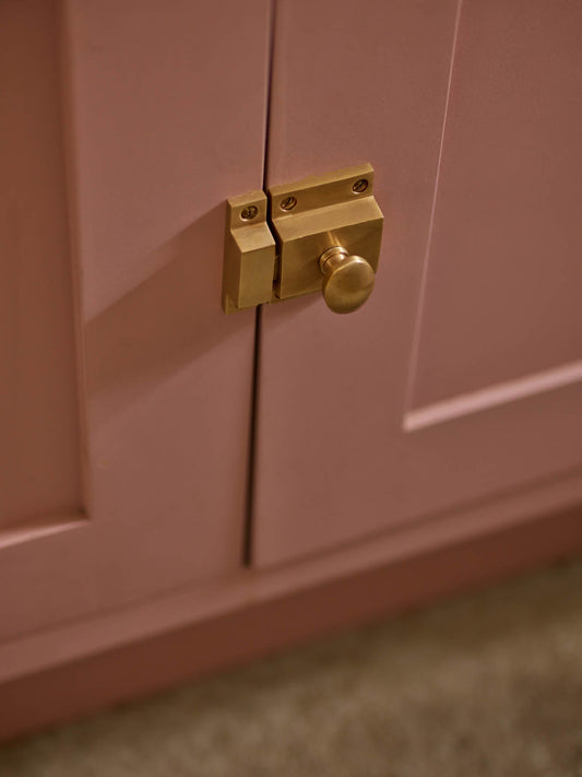 Cabinet Latch, Matt Brass
