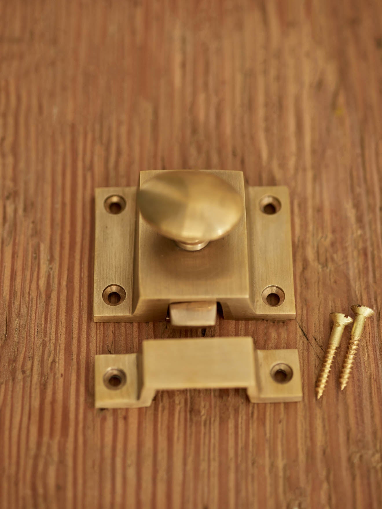 Cabinet Latch, Matt Brass