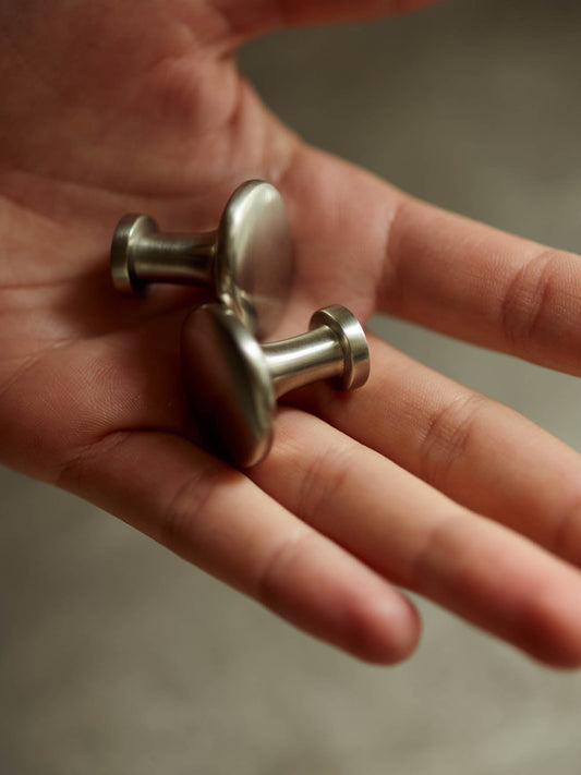 Flattened Knob, Matt Nickel