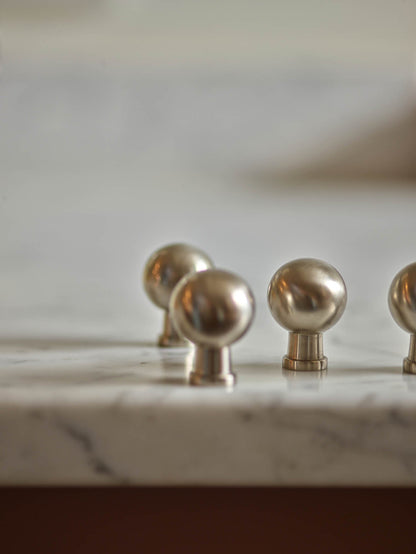 Smooth Rounded Knob, Matt Nickel