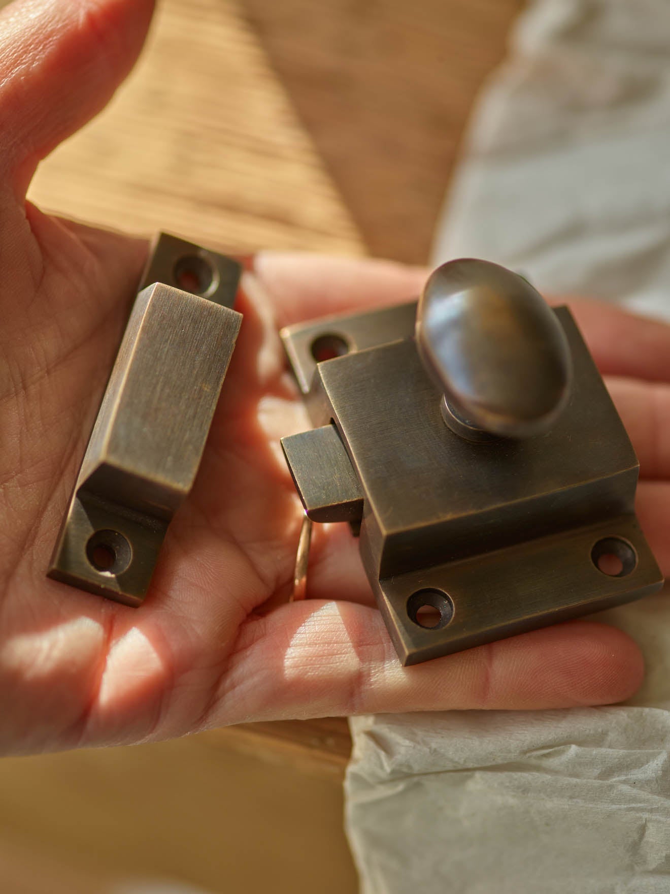 Cabinet Latch, Aged Bronze