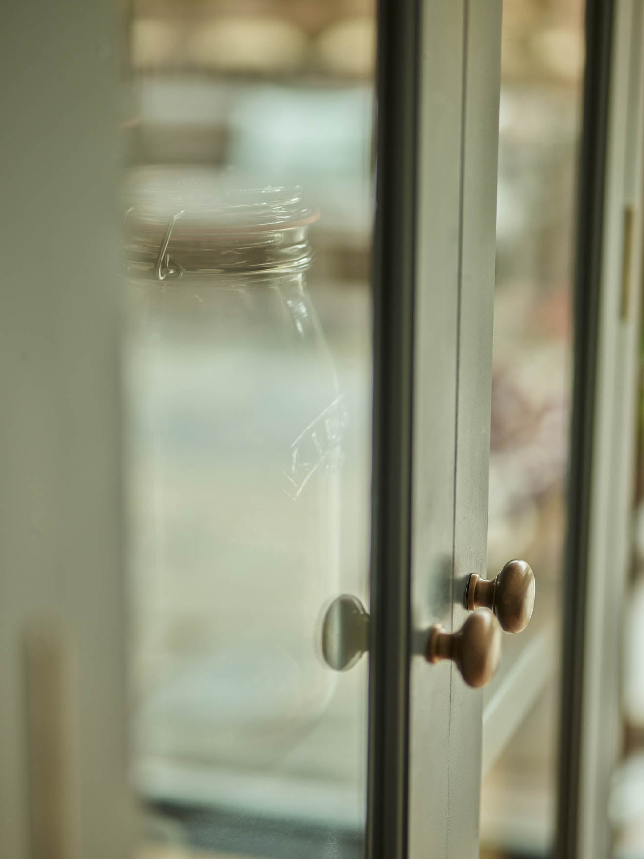 Simple Knob, Large, Antique Brass